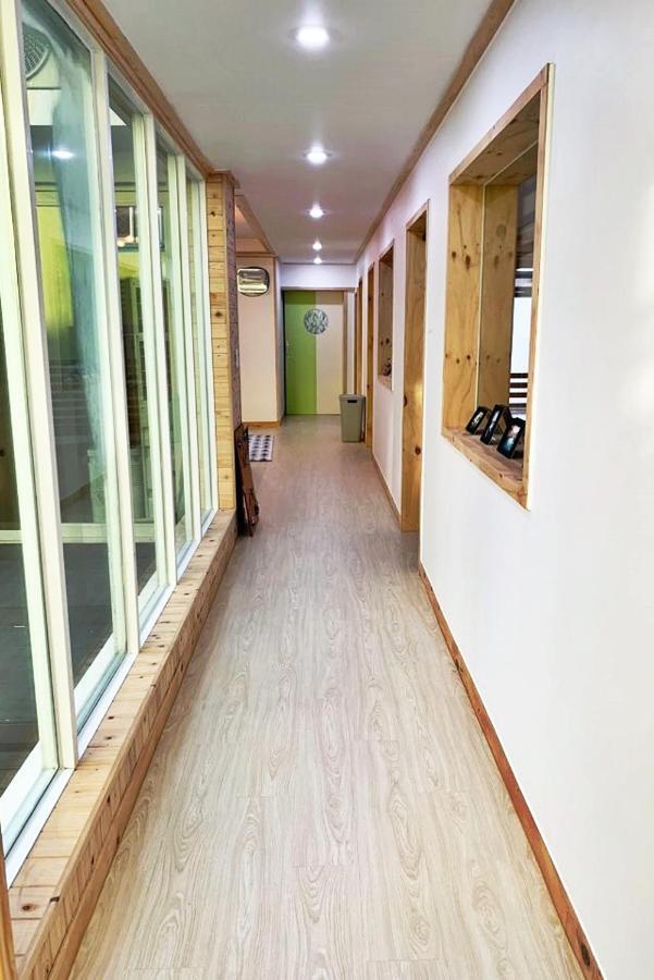 Jeju Guesthouse Togŭnnae エクステリア 写真