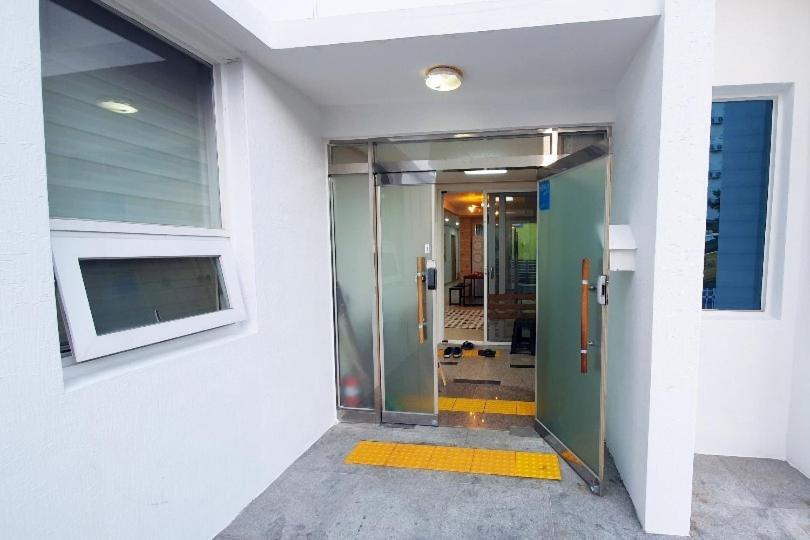 Jeju Guesthouse Togŭnnae エクステリア 写真