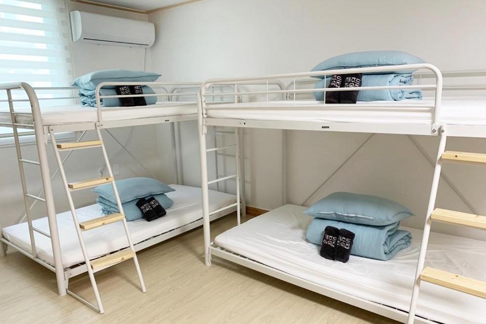 Jeju Guesthouse Togŭnnae エクステリア 写真
